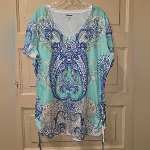 Wrangler Paisley Print Bedazzled Short Sleeve V-Neck Top GUC Size: XXXL